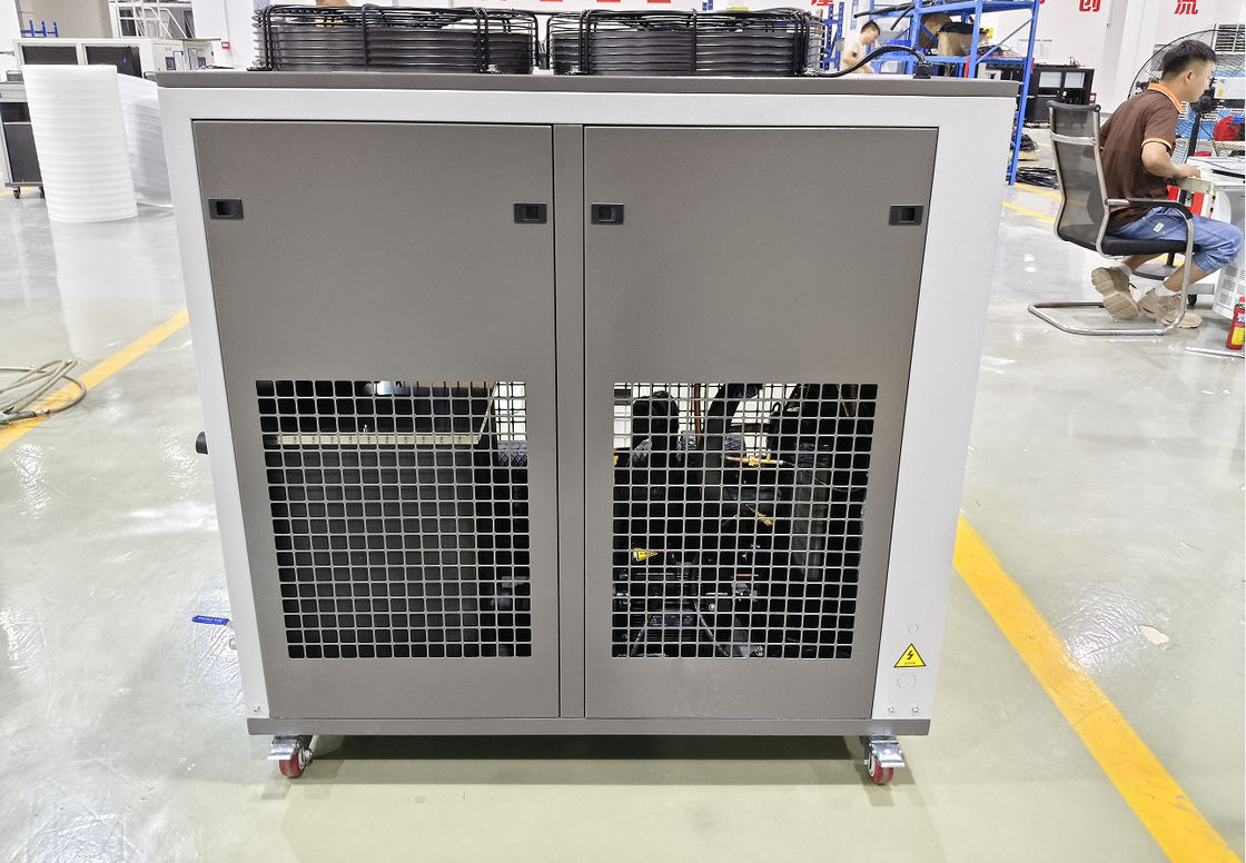 Chiller à eau à refroidissement par air industriel de 5 tonnes 18kW Chiller à glycol à rouleaux