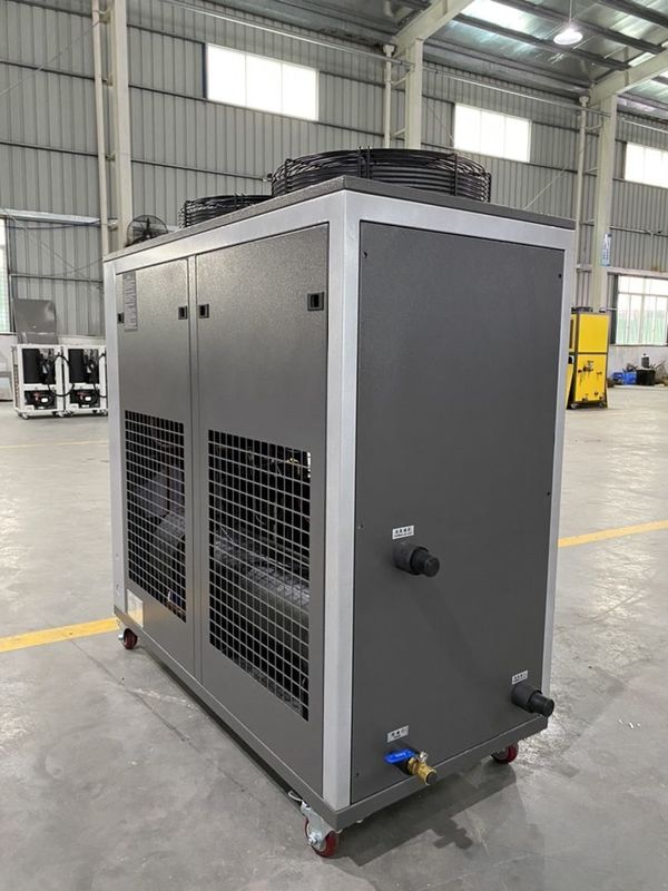 Chiller à eau à refroidissement par air industriel de 5 tonnes 18kW Chiller à glycol à rouleaux