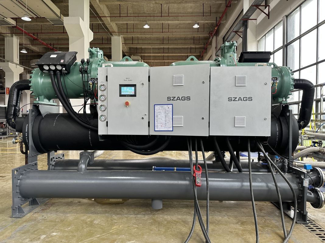 Chiller à basse température à vis refroidi à l'eau de 360 ch avec compresseur BITZER