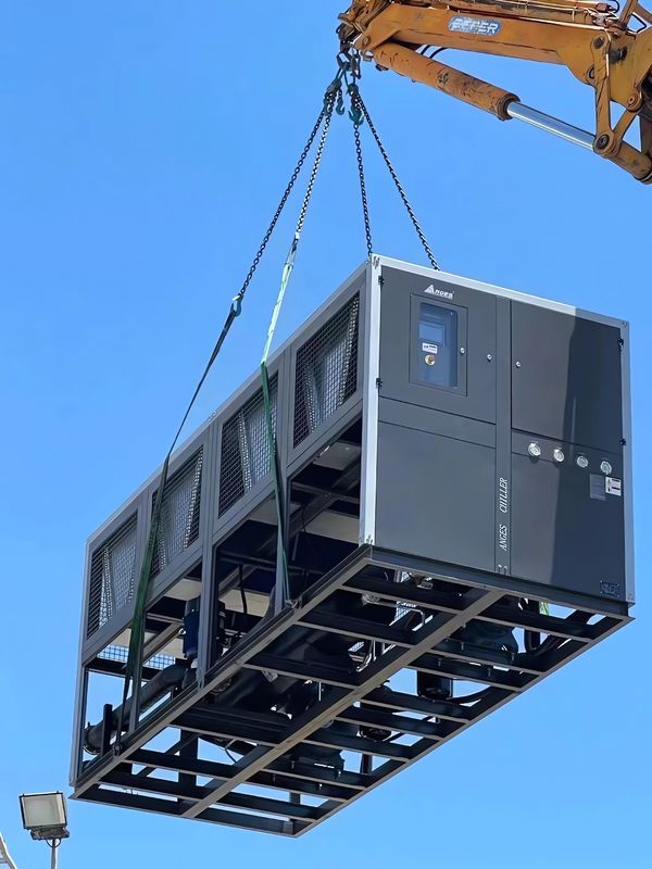 Chiller à vis industriel de 100 chars avec deux systèmes de refroidissement refroidi à l'air Chiller à vis à glycol à eau