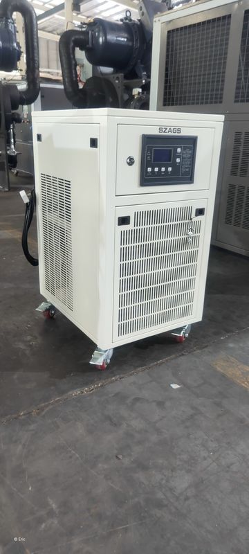 R22 Chiller de type refroidi à l'air de 2 tonnes pour machine à souffler