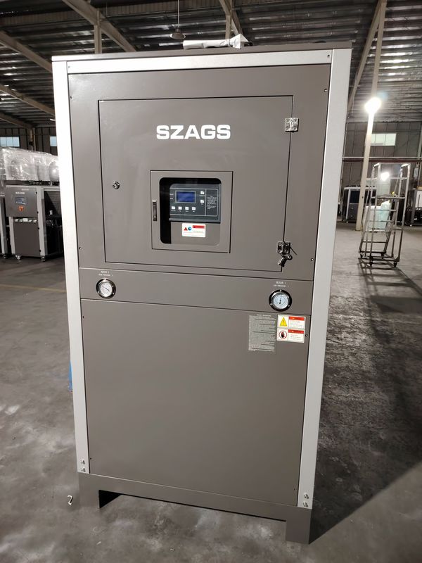 46Chillers industriels de 2 kW pour le refroidissement stable des broches des machines à découper CNC, des machines à graver et des broches des fraiseuses