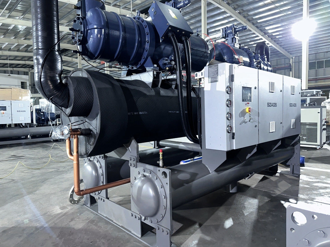 Chiller à vis industriel refroidi à l'eau de 150 chevaux avec système à double compresseur pour des solutions de refroidissement optimales
