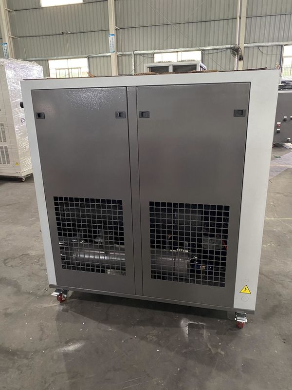 Chillers compacts refroidis à l'eau 6 tonnes Refroidissement rapide avec une capacité de refroidissement de 19 kW Surveillance à distance 24 heures sur 24, 7 jours sur 7 réfrigérant écologique