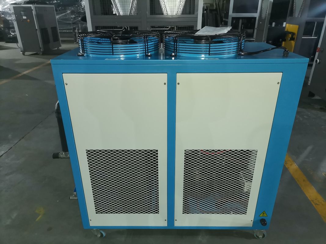 Précision et efficacité 2,5 m3/h Flux d'eau refroidie Refroidisseurs à vitesse variable refroidis par air pour le contrôle de la température en laboratoire